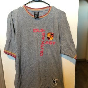 OutKast spellout Tee. Size Medium. Good condition